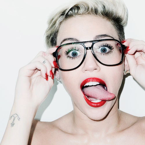 sorudamew's profile picture. 