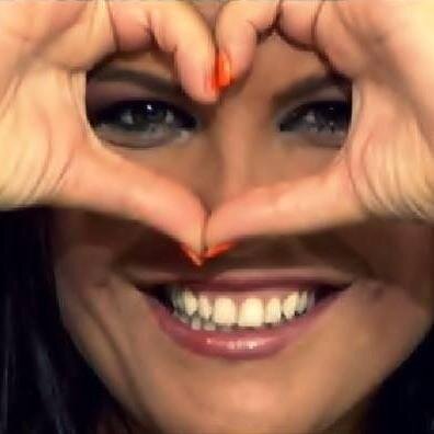 cf__katiaaveiro's profile picture. Club fans de la preciosa katia aviero. ♥ Supervivientes 2014/ cantante / Me sigio el 9/6/14 ♡