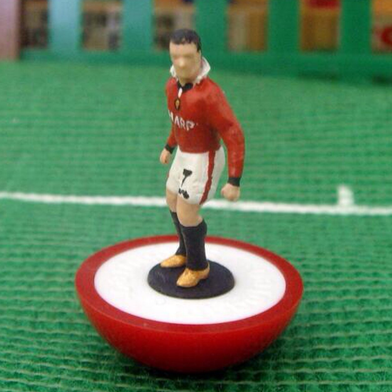 A Tribute to the King (profilo dedicato a #Cantona). Amante del #Subbuteo (in tutte le sue forme).