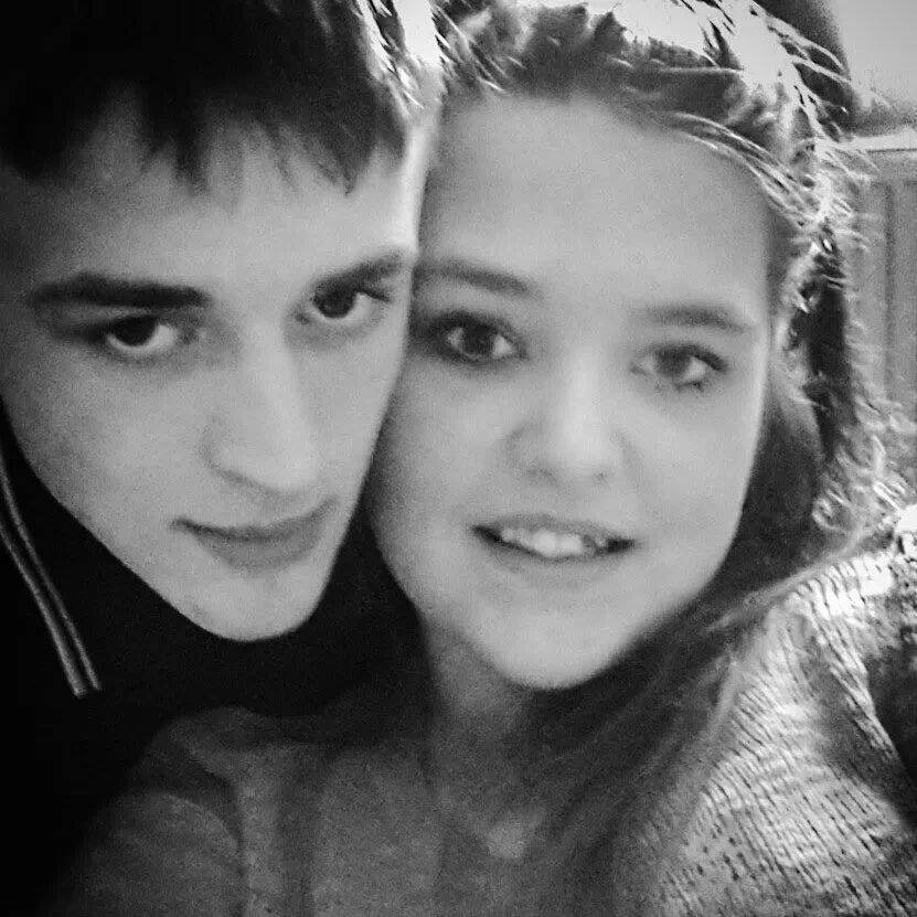follow and I'll follow back also follow  my girlfriend @beckiijade12