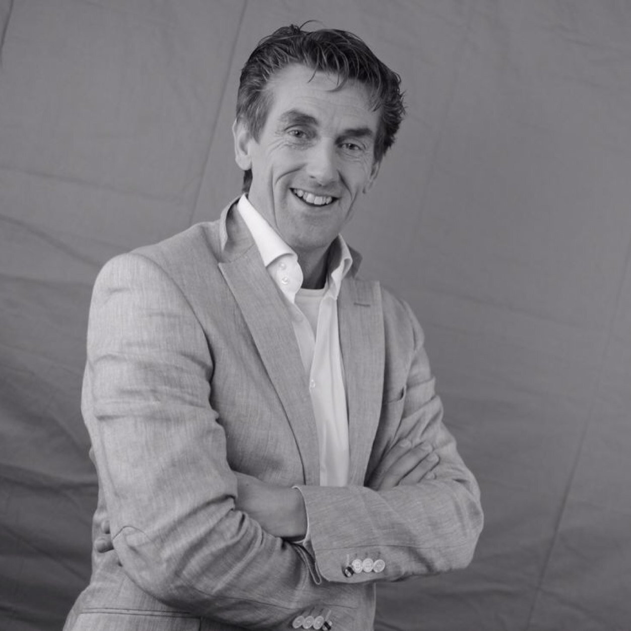 Directeur sportmarketingburo @HouseofSports, waaronder ook horen @SportsSpeakers & @SportsExposure