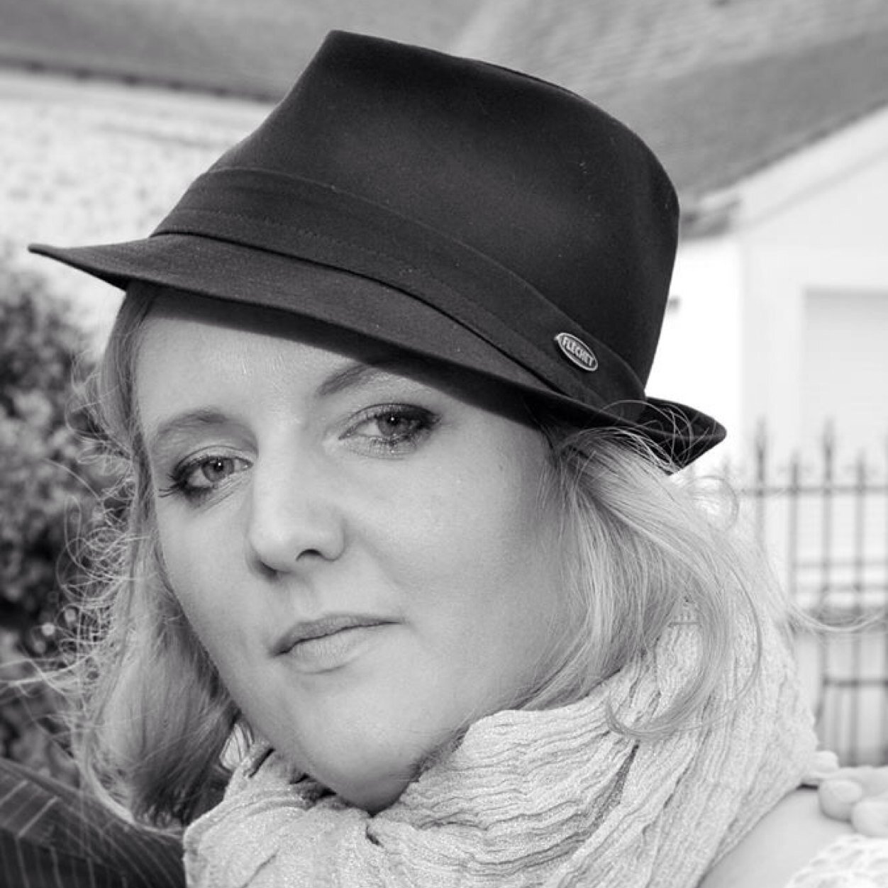 kyananaz's profile picture. Educ essayant d'éduquer l'inéducable ... Photographe amatrice