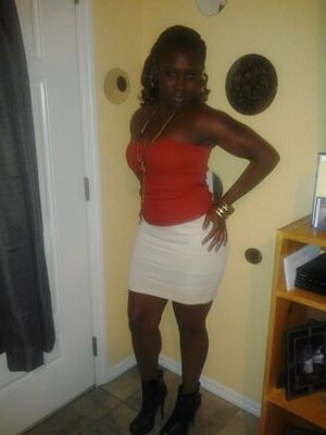 2 SEXII TO BE PLAYN GAMES.