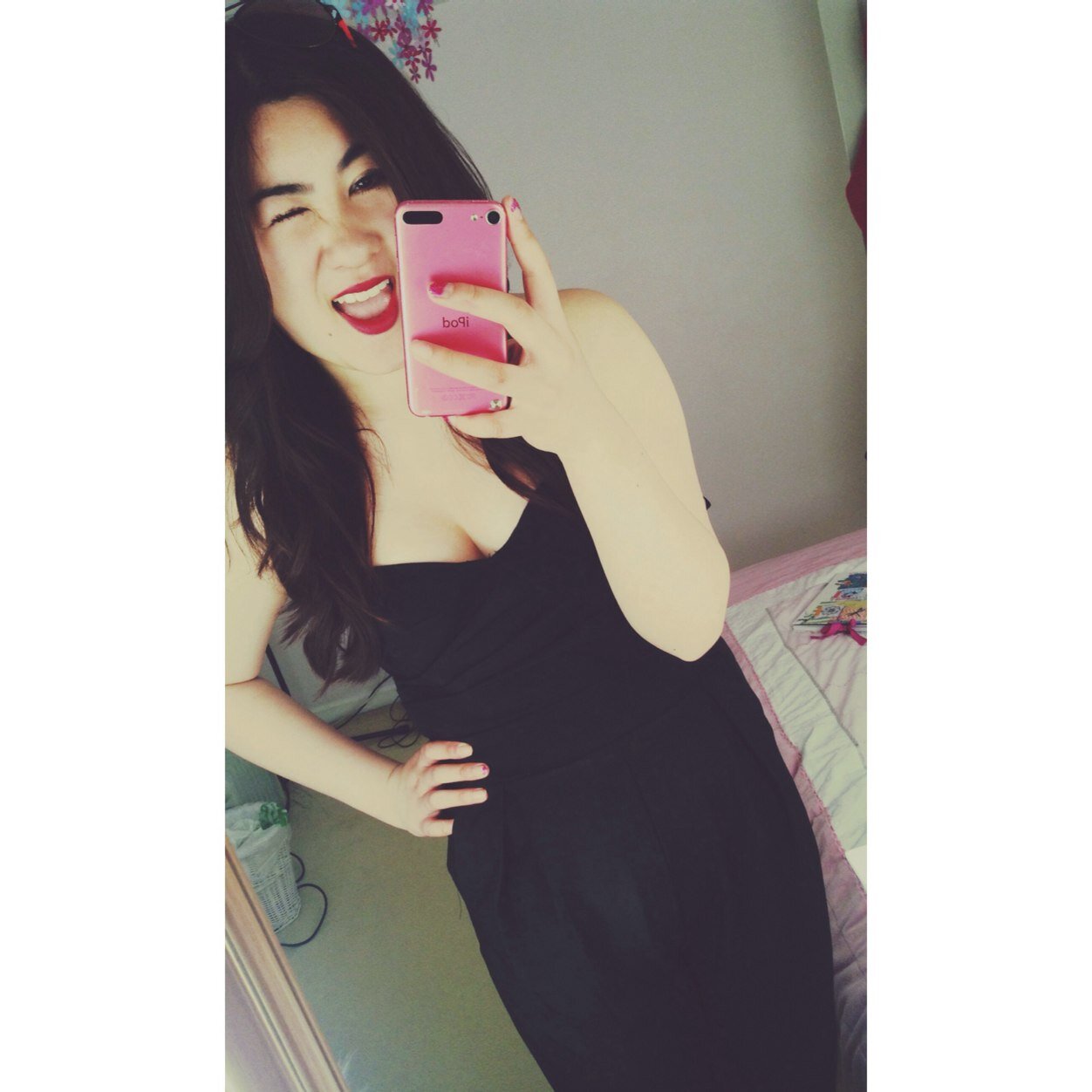 follow me on instagram : _marisax16