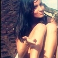 - ' mee mαttos (@melinamattos) 's Twitter Profile