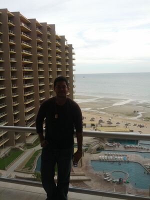 chavafx22's profile picture. 