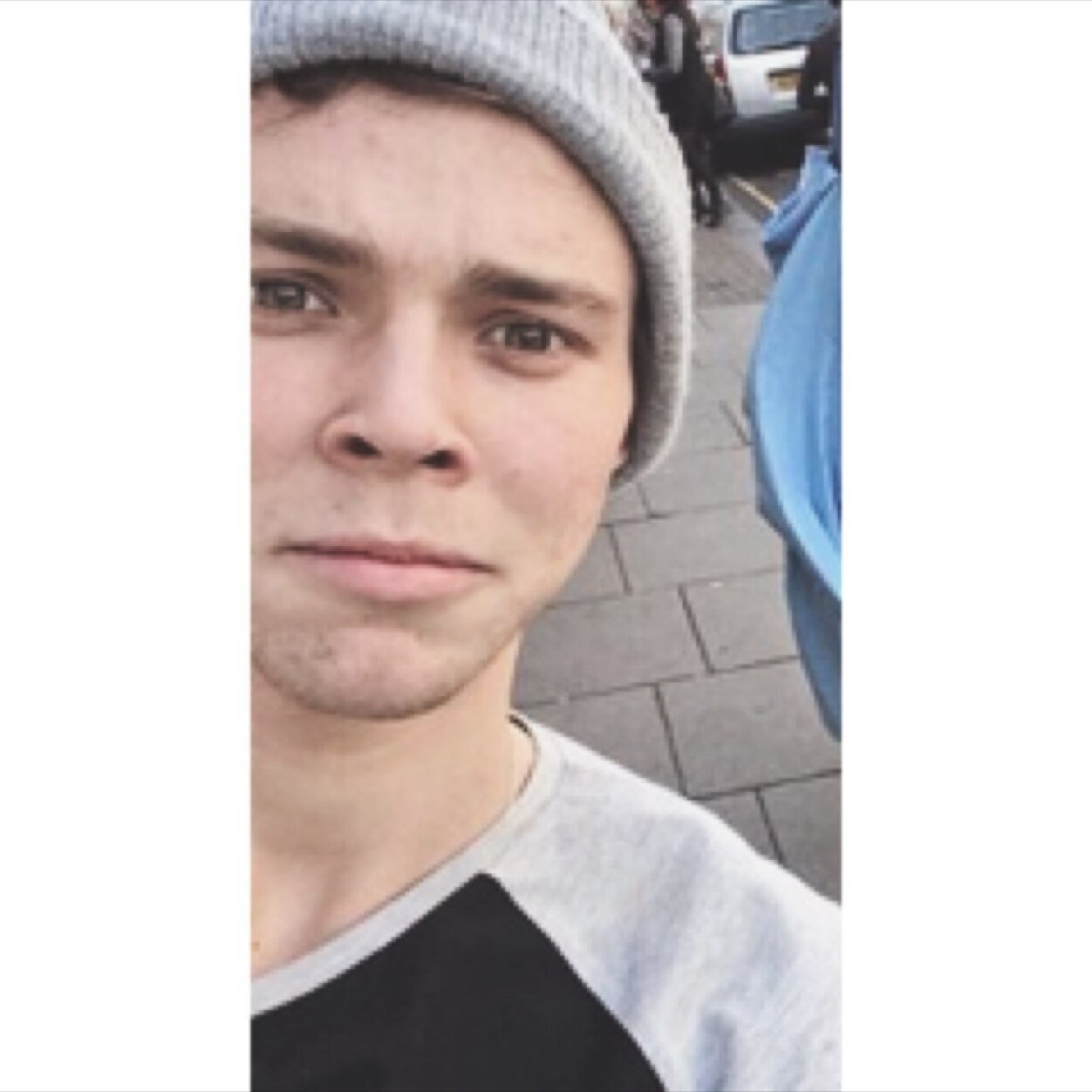I gave you a free follow so follow @damnastxn for me please