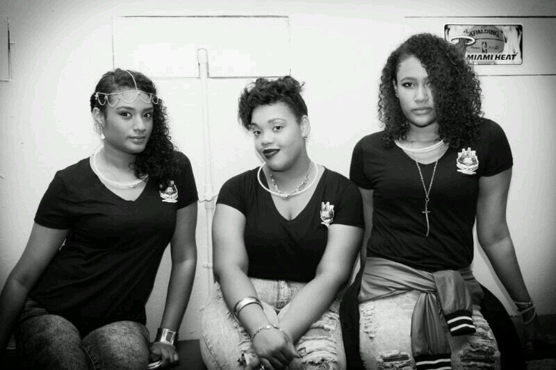 shenellaguerra's profile picture. ummm idk..... yet! :-)