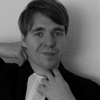 PastorPy's profile picture. Kölner, jetzt Wuppertaler. Pfarrer. Forscht und bloggt über Kirchengeschichten. Mag Wassermelonen, Poetry-Slam und das Wort blümerant. Gibt's auch bei 1Live.