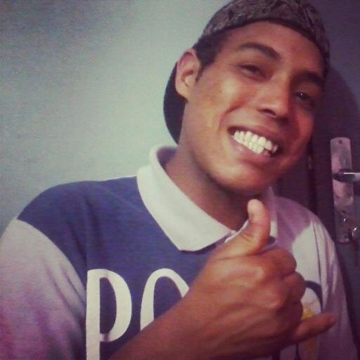 E enquanto eu tiver FÉ * não há nada que me DERRUBE *  pois a Vitoória é digna de quem merece ..
