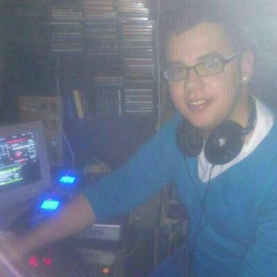 dj aficionado a la música valdetorres,badajoz