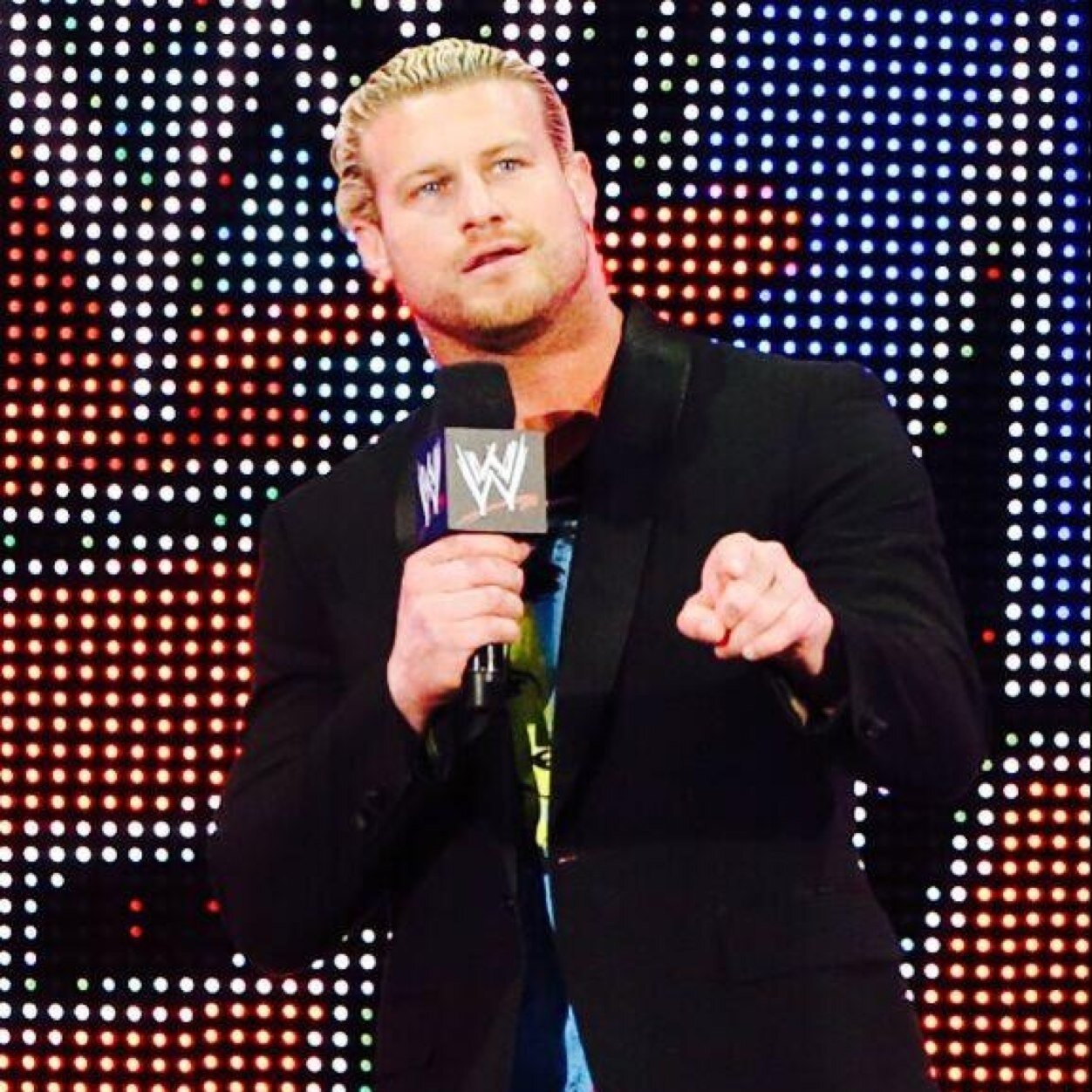 DolphHero23's profile picture. Standing against me will demonstrate to be your downfall.