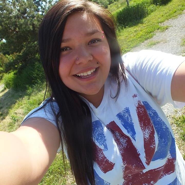 my names autumn, and I love the magcon boys.  follow me.