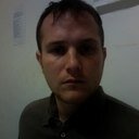 Laureato in Scienze della Comunicazione all'Ateneo di Salerno. Nato a Foggia, ma vivo a Salerno. Giornalista professionista. Sposato. Qui opinioni personali!
