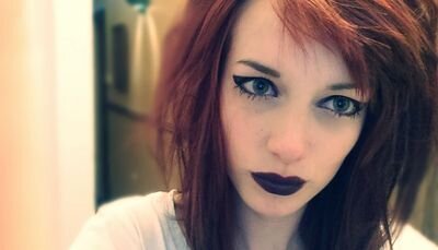 SozIsWeightless's profile picture. Spit out someone else.