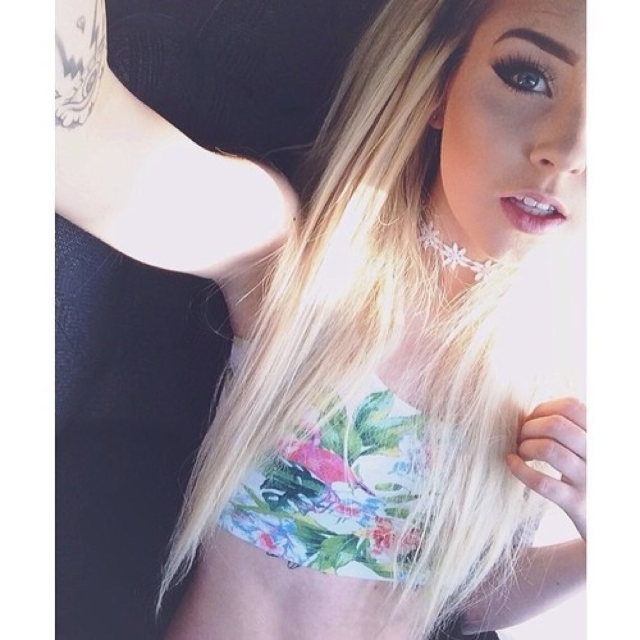 ☞you might just see a boob pic.☜