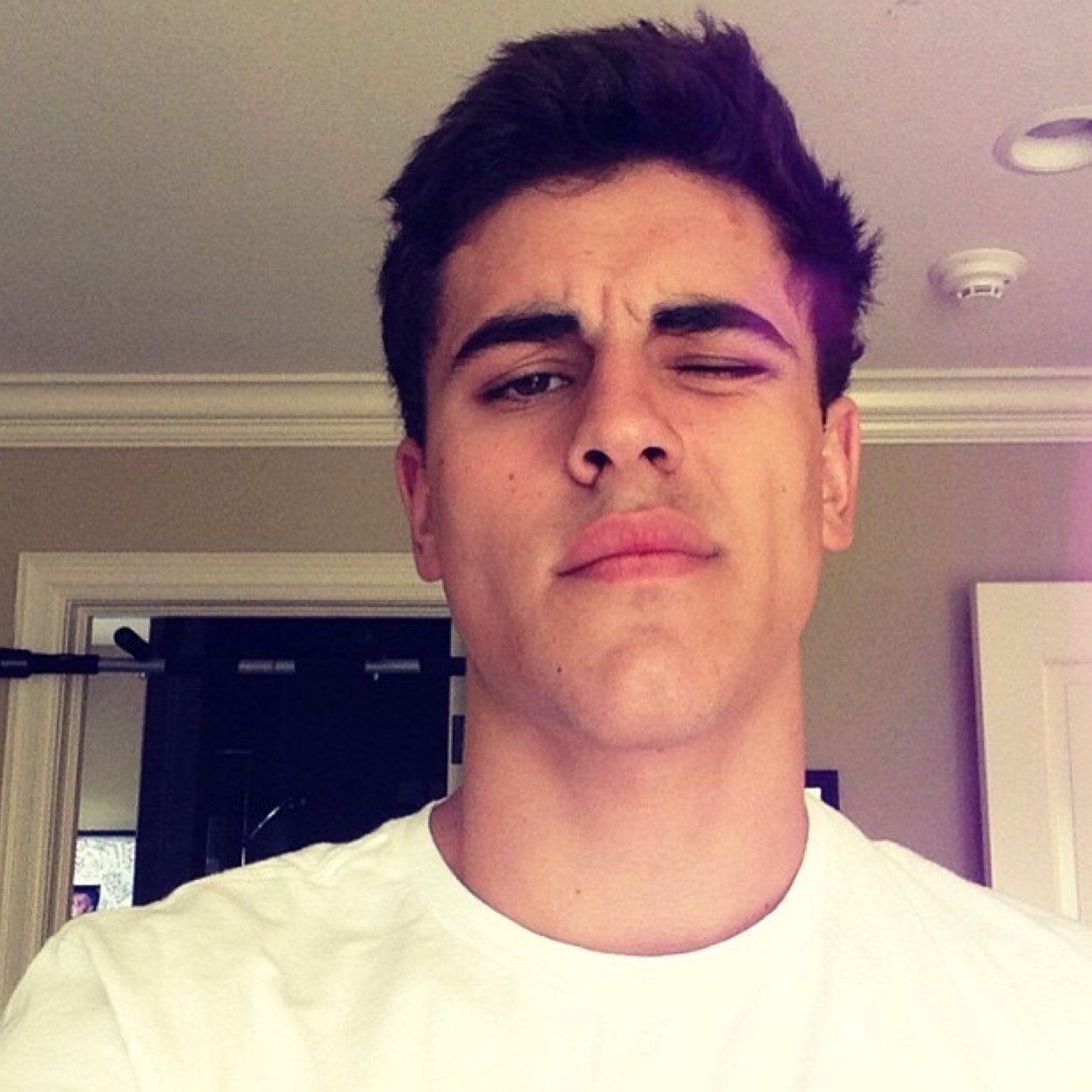 Gilinsky noticed me on younow 6/11/14... And im a crazy fangirl so WHY NOT MAKE A CRAZY FAN GIRL ACCOUNT?!