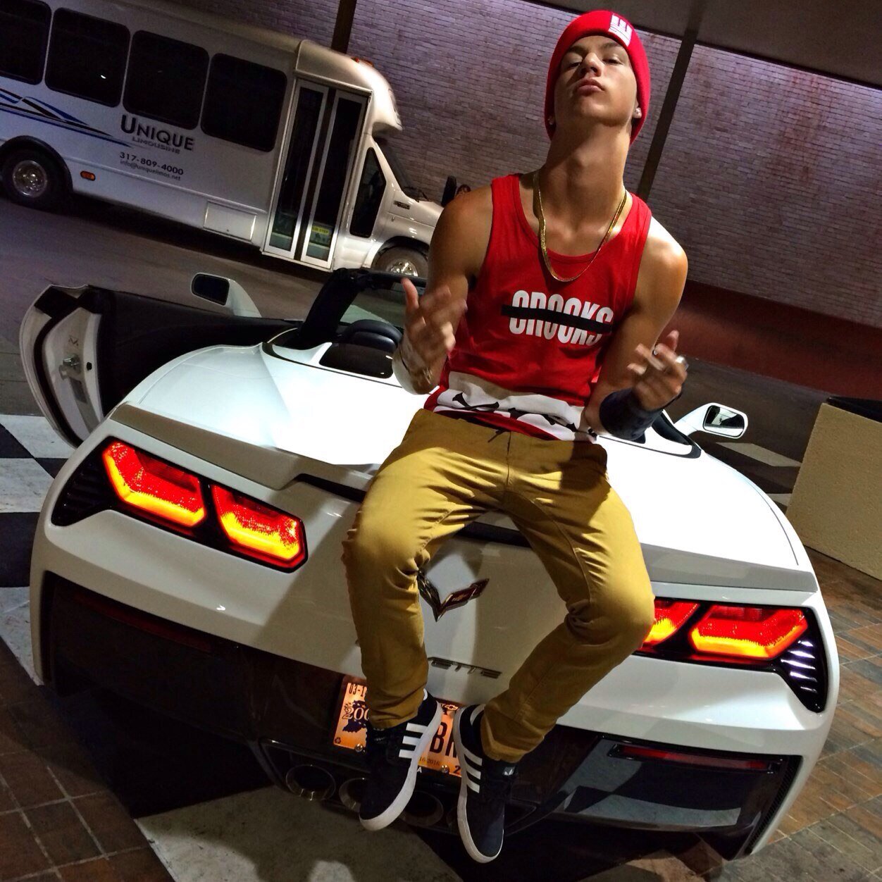 @taylorcaniff ❤️