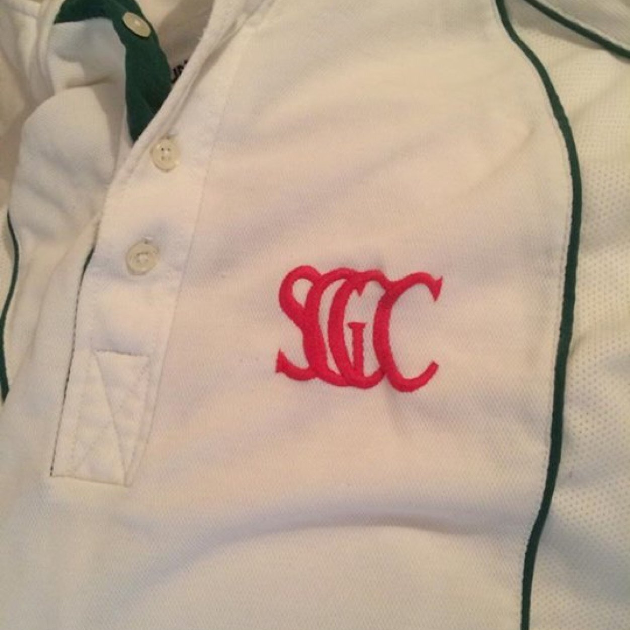 Cambridge St Giles Cricket Club. 1st XI playing Tucker Div 2, 2nd XI playing in CCA Junior 2 and 3XI playing in CCA Junior 5. Very healthy colts setup.