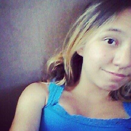 Quando estiver difícil ficar de pé, ajoelhe-se e peça com fé †                   zombie ♥ Wpp '-' 017996518788