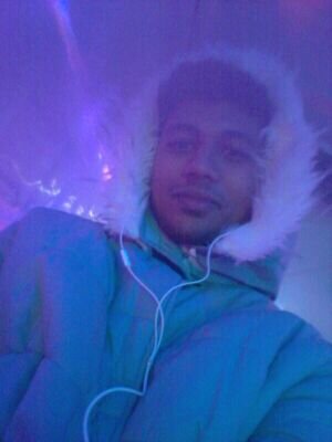 ♤15 Feb♤Aquarius♤Working♤telugu♤Love family♤Crazy guy♤Wechat id: CrazyGuyz14♤instagram : Rascalboy14♤Like to make new frenz in life♤life short and sweet♤