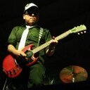 Músico PAPÁ CHANGÓ guitarrista amante de la musica, asistente de produccion y grabacion en Mad House Industry, productor musical