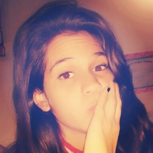 Agradecida con Dios por tantas bendiciones :') Enamorada de la vida y de mi novio ♥ Instagram: thalia_mancuello