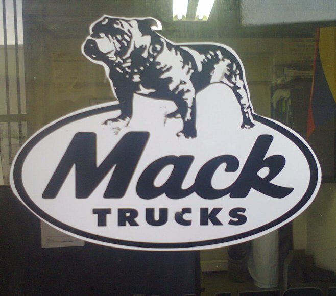 EdgarDJ_TRUCKS's profile picture. 