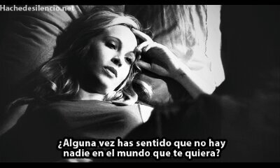 Solamente necesito a alguien que me diga que todo saldrá bien. ~Sin ganas de respirar~