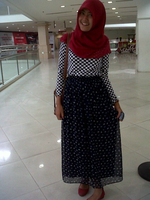 Model Indonesia modeling :*
Anggara Production/Amazon Modeling school:)