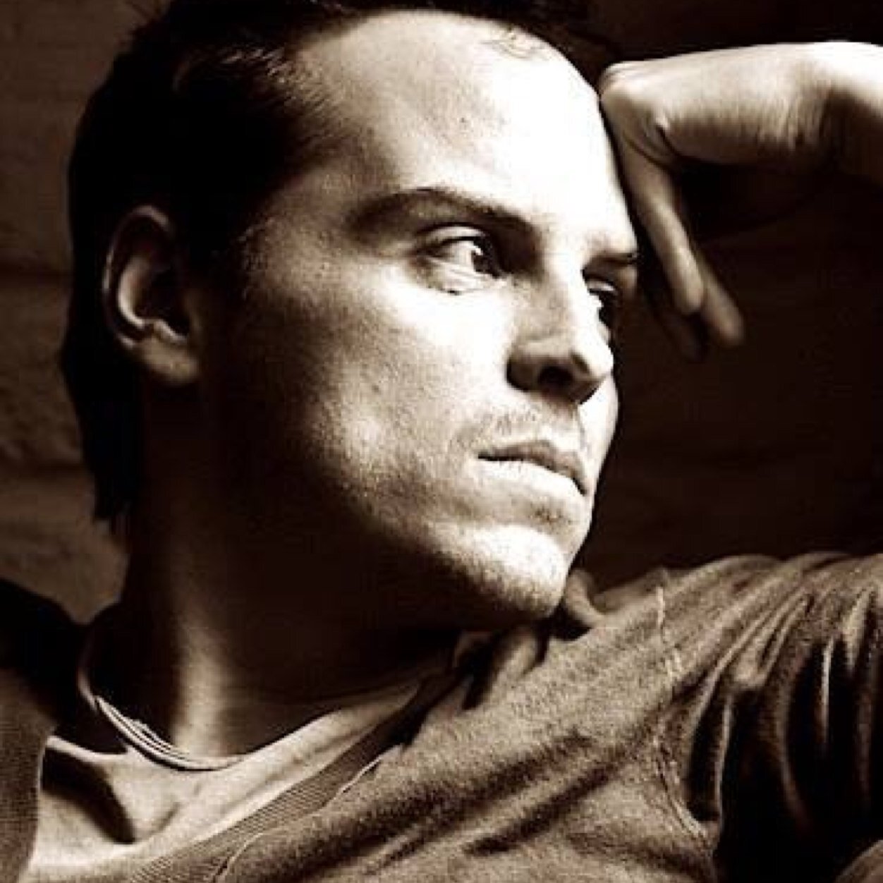 Every hero needs a good old fashioned villian, a spider at the centre of a web. King and Consulting Criminal. //#RP #Single