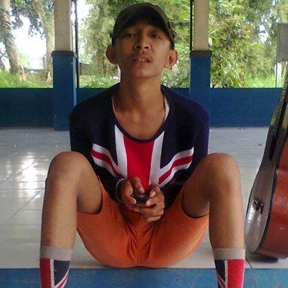 BekehOnyond's profile picture. Make your dream come true !!
jangan sampai kamu mengecewakan orang yang sudah benar beanr sayang sama kamu !! ingat itu !! :* ♥ ♥ ♥ ♥ ♥ ♥ ♥ :*