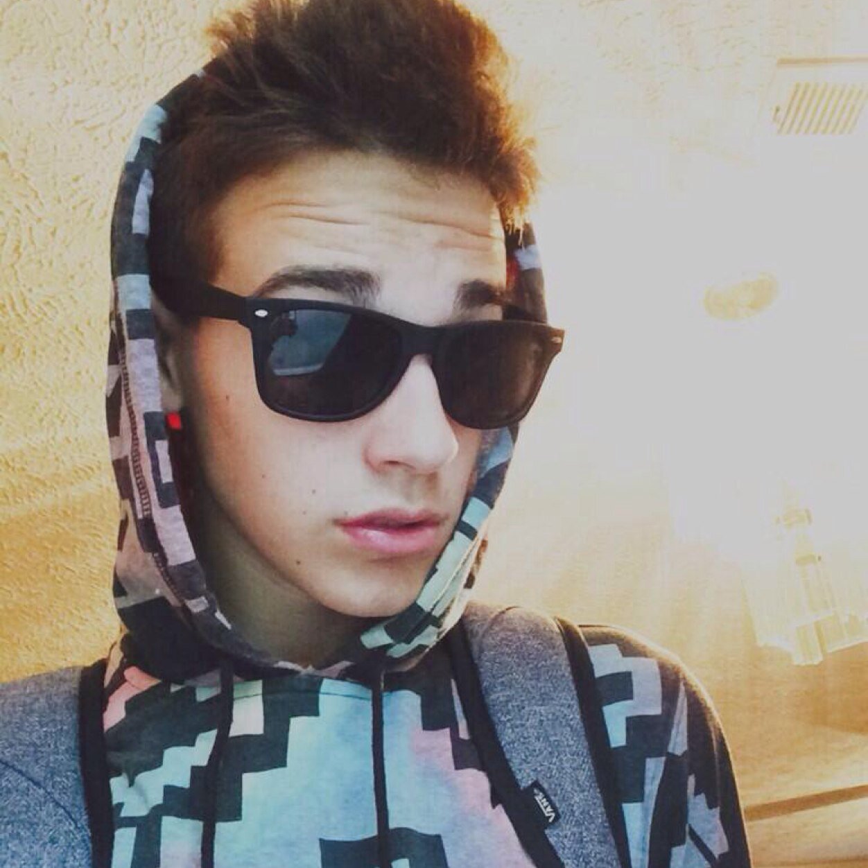 whitesidesbabie's profile picture. Jacob Whitesides is bae ☀︎ I do gain tweets ☀︎ I'll start gain tweets at 500