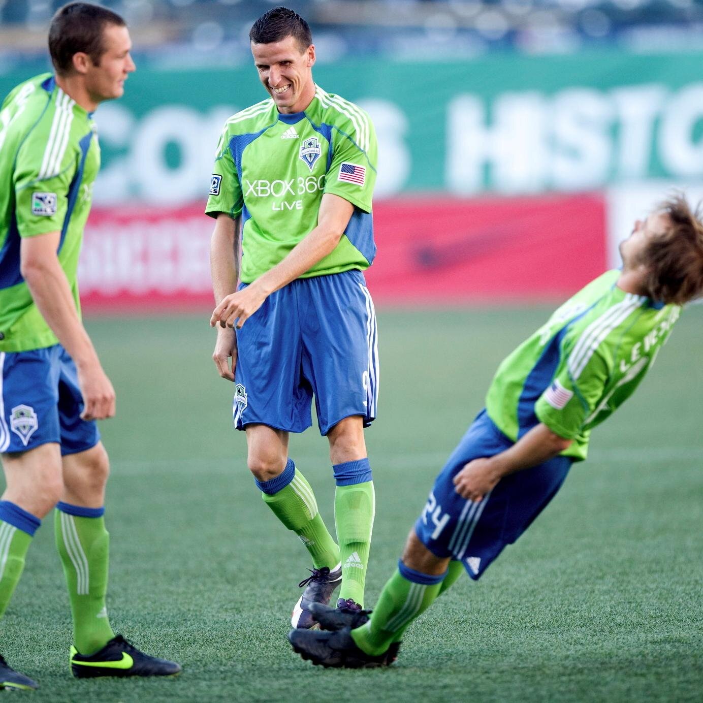 Dispensing/honoring WA soccer history, 280 characters at a time. Frmr PR/reporter: Sounders, UW, SPU. Exec Dir @WA_Legends. Weakness for sunsets.