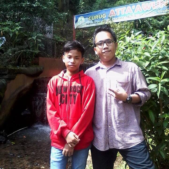 orangya baik hati dan skamenolong