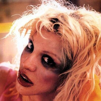 AbiWhiteBD's profile picture. I'm a WereWitch with a dark past. Looking for my next fix. *twitch* Day person for @SorenDeRae & @Chess_LaRue. Official RP acct for the Dark Moon Series.