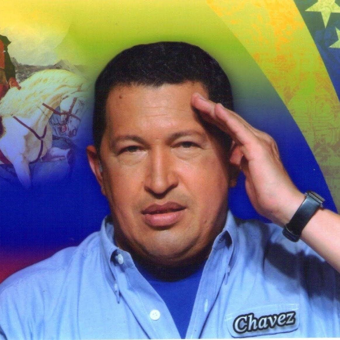soy chavizta joven radical fiel a chavez nuestro y la revolucion bolivariana estoy rodilla en tierra con la revolucion bolivariana