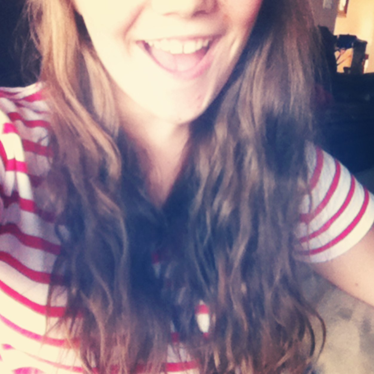 I'm just your average girl that says Ya Feel Me way too much