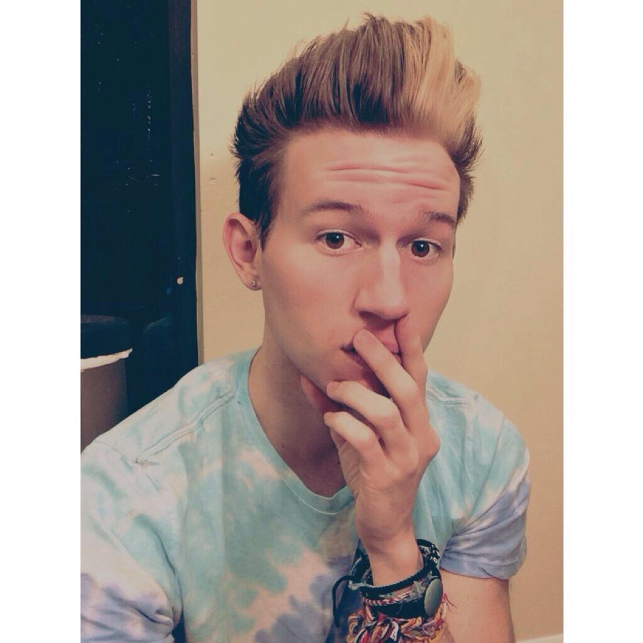 Ricky/6●Rebecca/5●Lauren Elizabeth and Andrea Russett are queens●Ricky is my sunshine■ I'm prada, you're nada✌