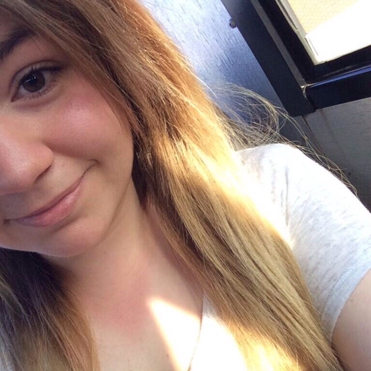 please vote for my friend, I'll give you more free follows :) http://t.co/LsdwIJHufp