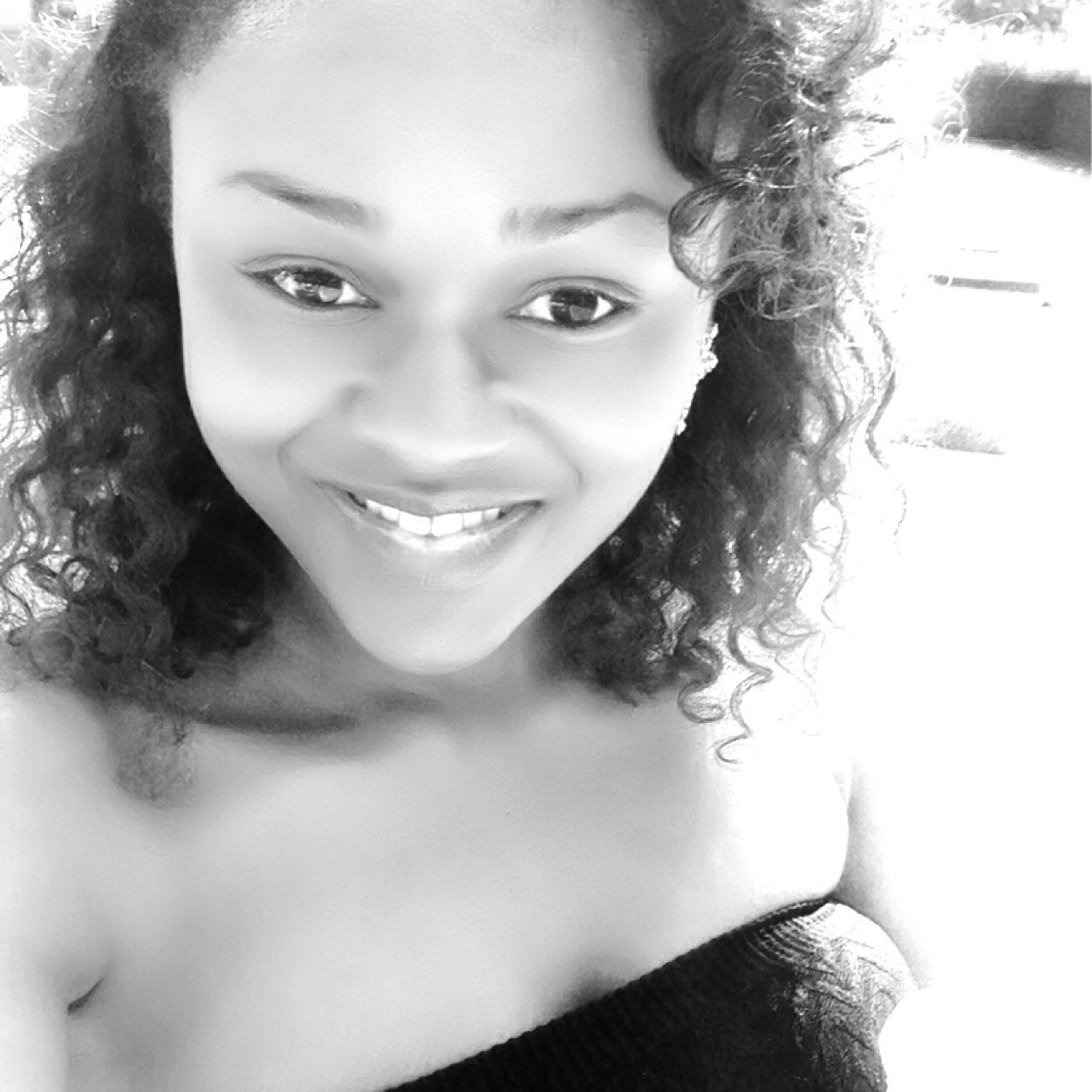 ImTerranyAndU_R's profile picture. #UWG Incredibly Ambitious. Saved. Genuine. Future therapist. AKA.