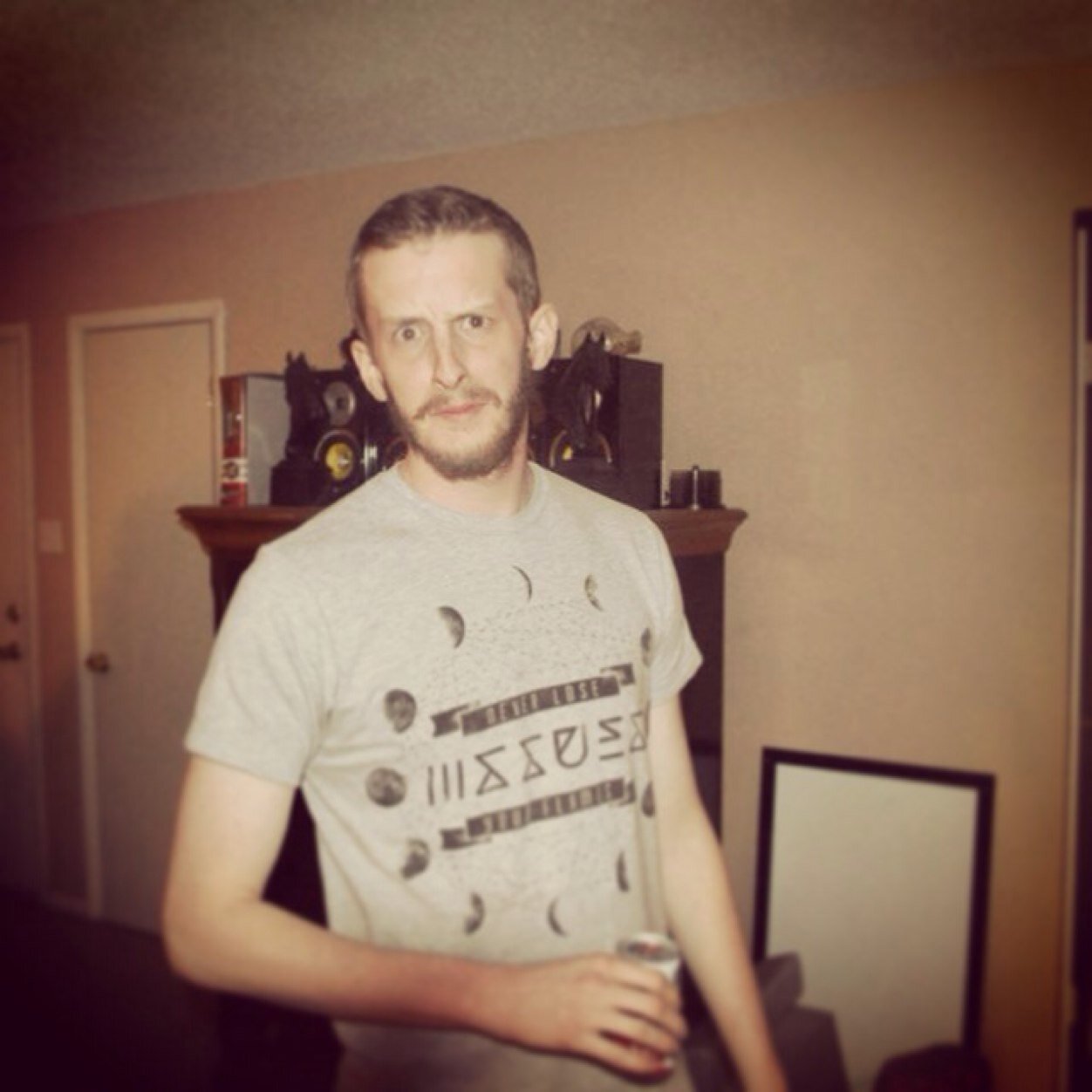 Volunteer beer drinker, amateur muscian, prone to sunburn.