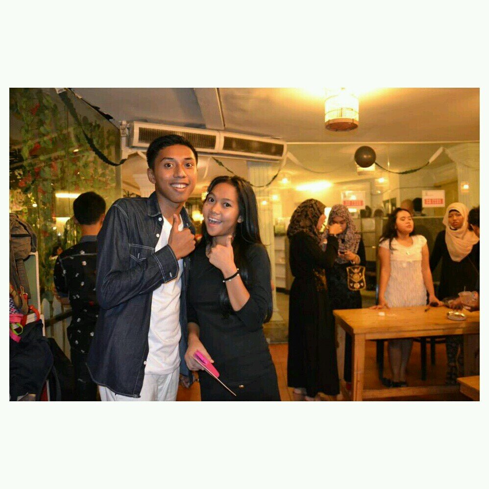 ig : ayieynr path : ayie yuniar