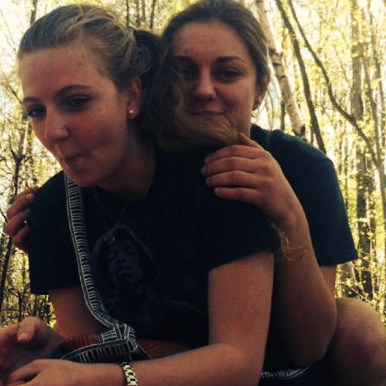 IdilTun's profile picture. lost in translaytion