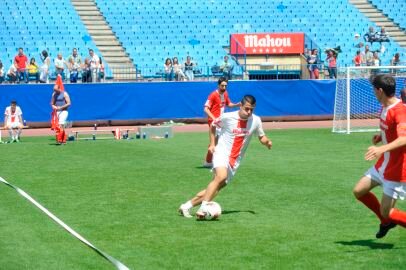Ex-jugador del CD Illescas y CD yuncos y actualmente jugador del CD Torrijos. Estudiante de ADE en la UCLM