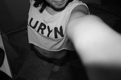 belenguerrero19's profile picture. 1/29 malota de auryn   teletabi ofiicial de marcosbromas malagueña oficial de maverick Hermanas 16' Paharoloco  Panem hoy Panem mañana Panem siempre ♥