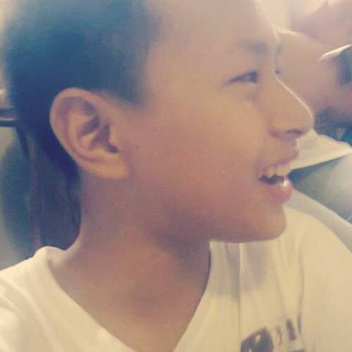 Alxndranyo26's profile picture. 