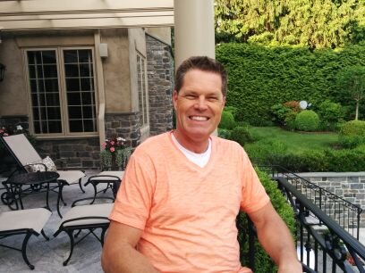 Mortgage lender in Utah since 1991, road biker fanatic, married to my best friend since 1980, blessed with a perfect Son and Daughter In Law and Bean and Bugsy!
