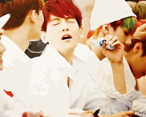 yolo. { Aron Choi. Juny 18th'94 ;; Dance Class' Leader}