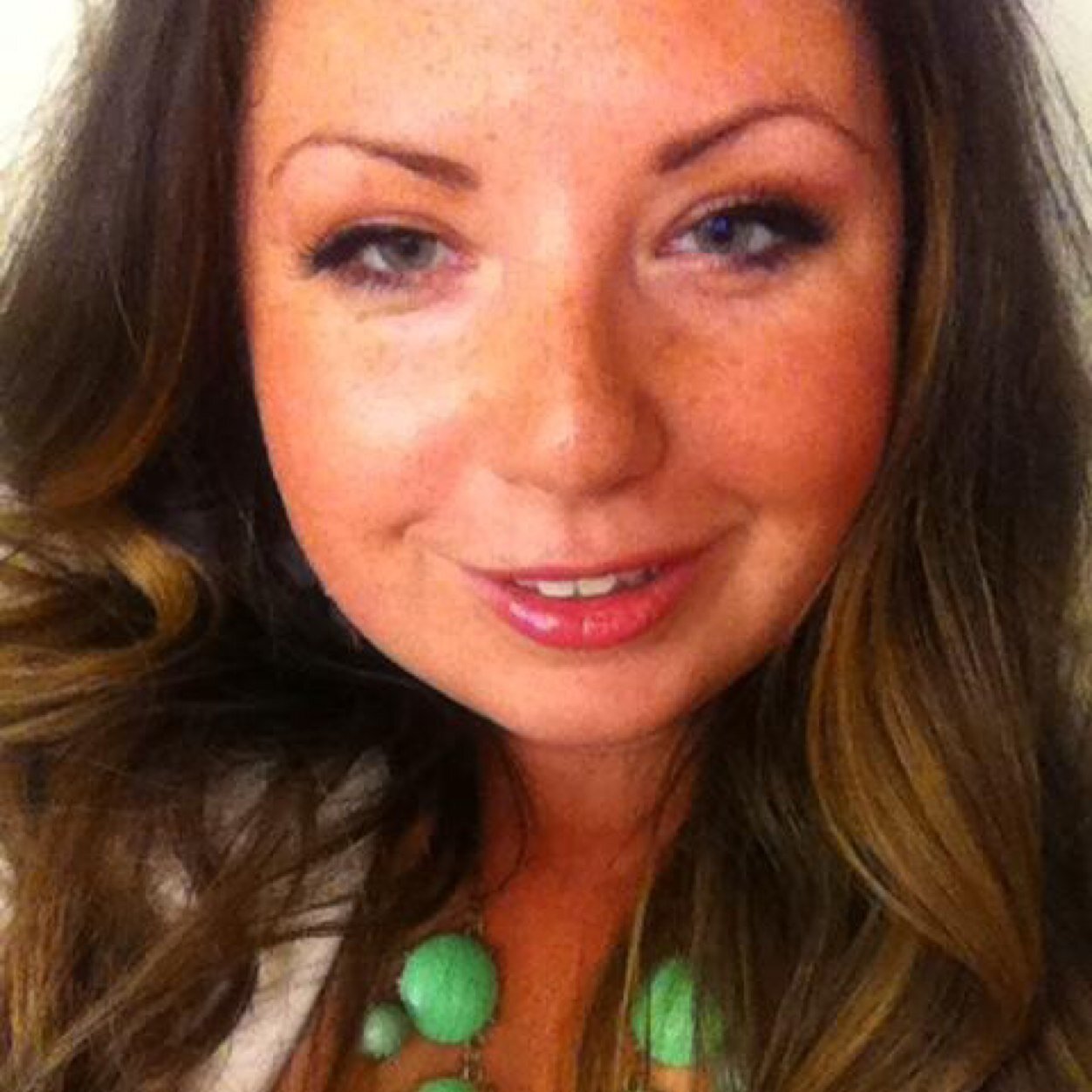 carly_yyc's profile picture. Gen-Y Cusper. Business Major. "Back to Grad School". World Traveller. Change Agent. YYC-Living.